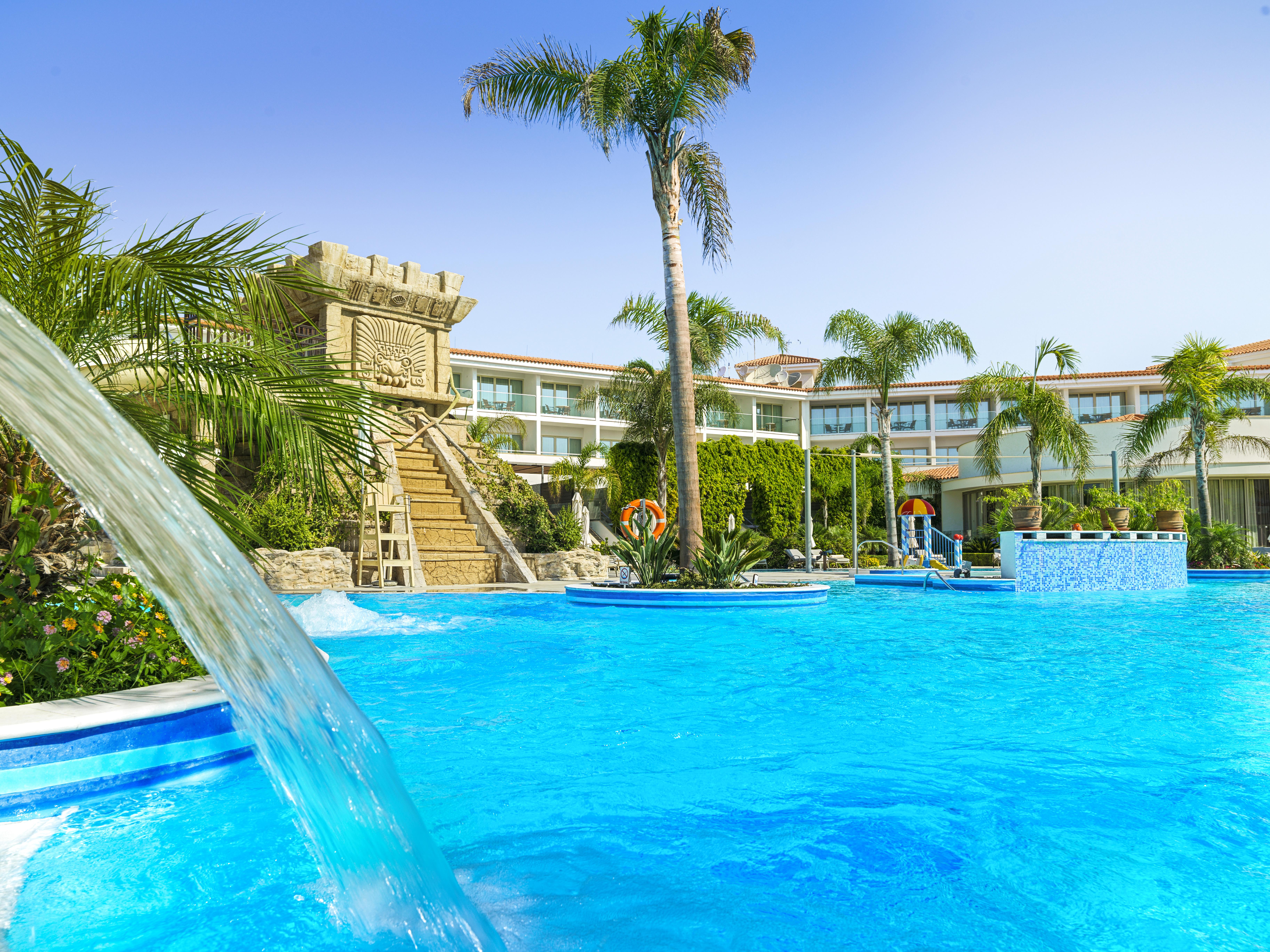 Olympic Lagoon Resort Paphos Esterno foto