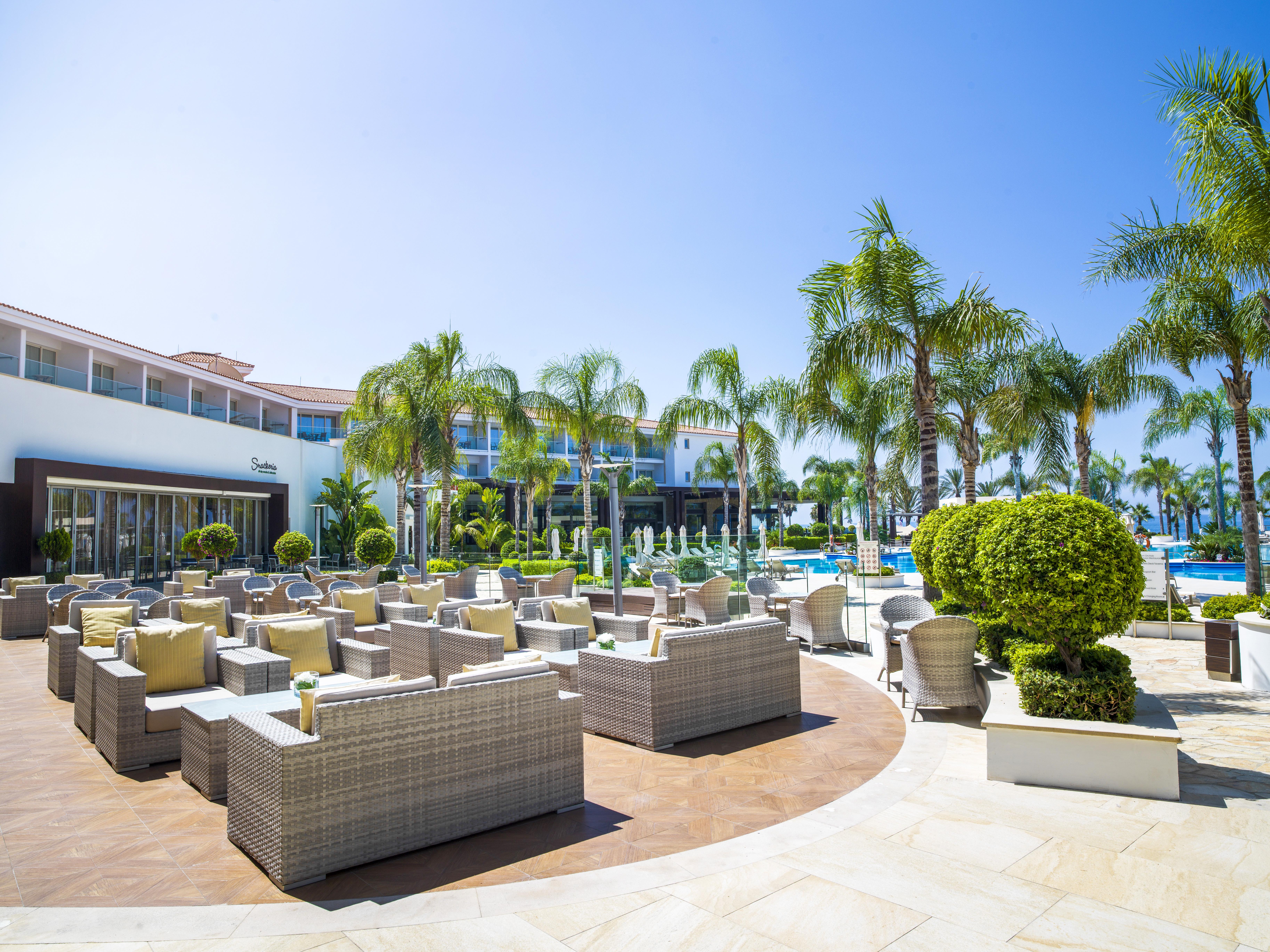 Olympic Lagoon Resort Paphos Esterno foto