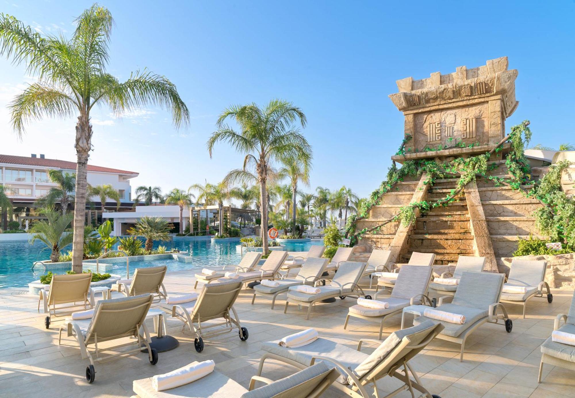 Olympic Lagoon Resort Paphos Esterno foto