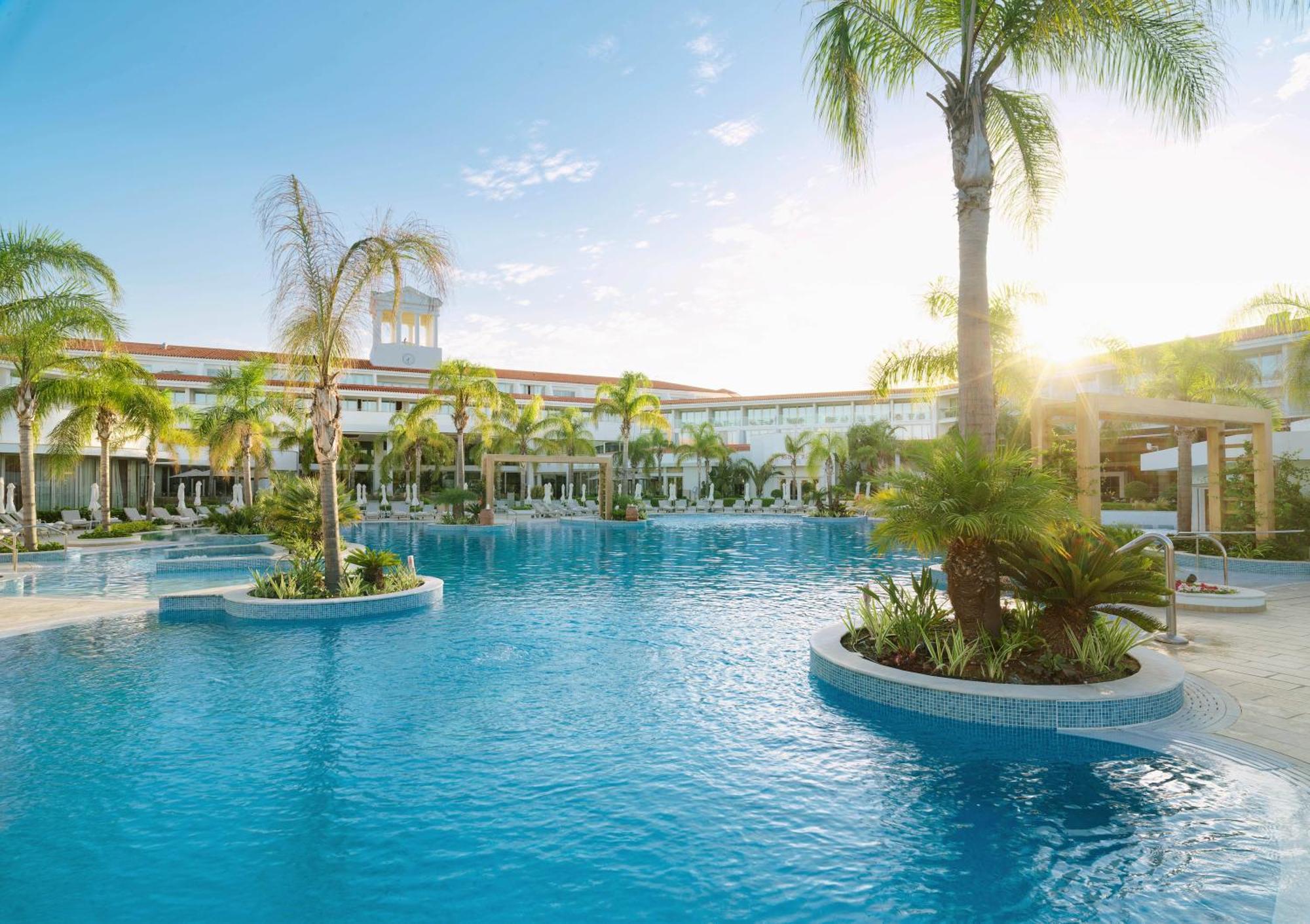 Olympic Lagoon Resort Paphos Esterno foto